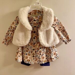 NWT Three Piece Max Studio Baby Girl outfit, 3-6 months